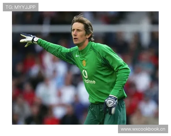 英超门将罗宾逊近期表现稳健，状态持续提升